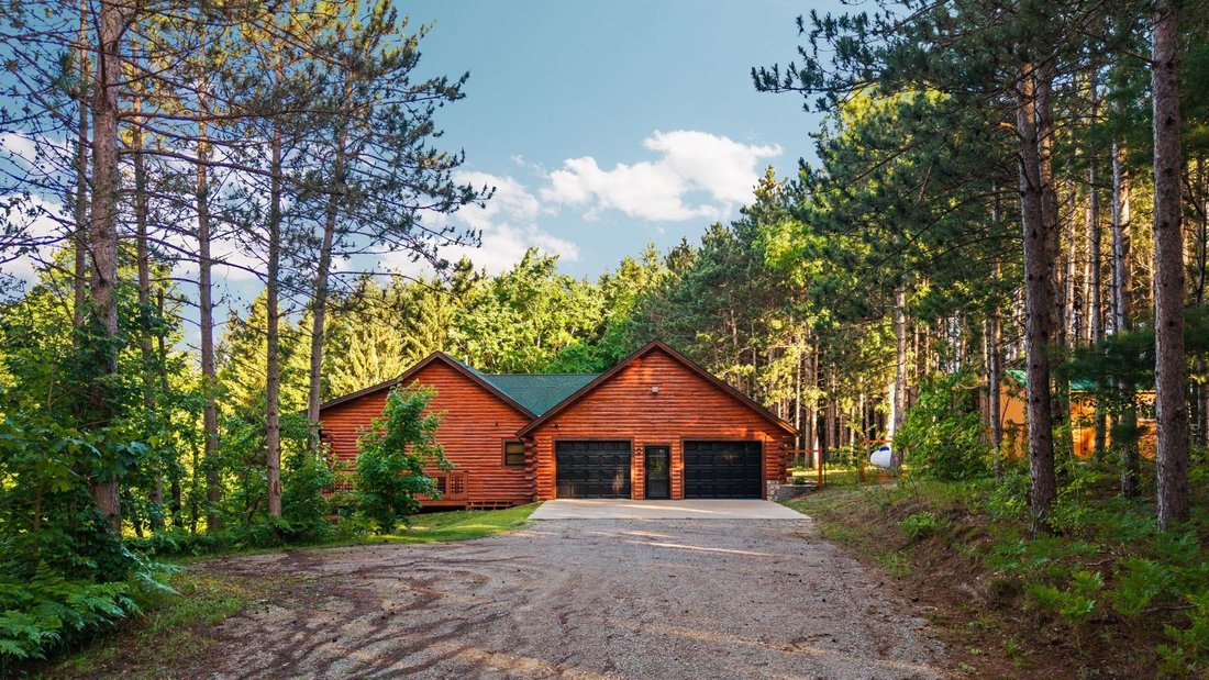 House in South Boardman, Michigan, United States 3 - 18310212