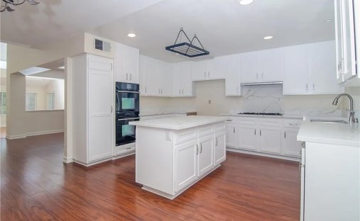 House in Santa Clarita, California, United States 1