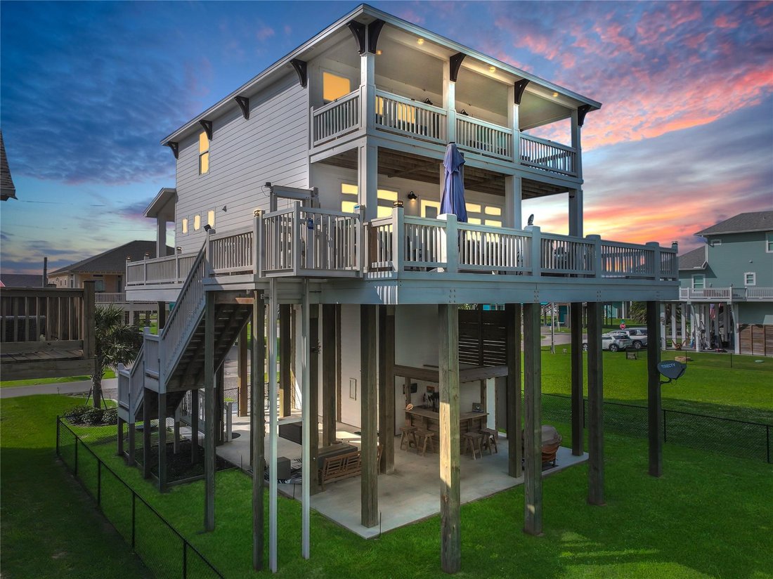 House in Bolivar Peninsula, Texas, United States 3 - 18284885