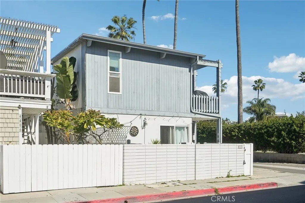 Newport Beach, California, United States 2 - 17257477