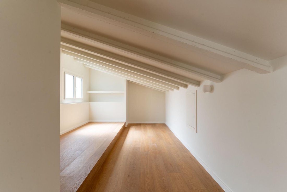 Apartment in Eixample, Barcelona, Spain 5 - 18312106