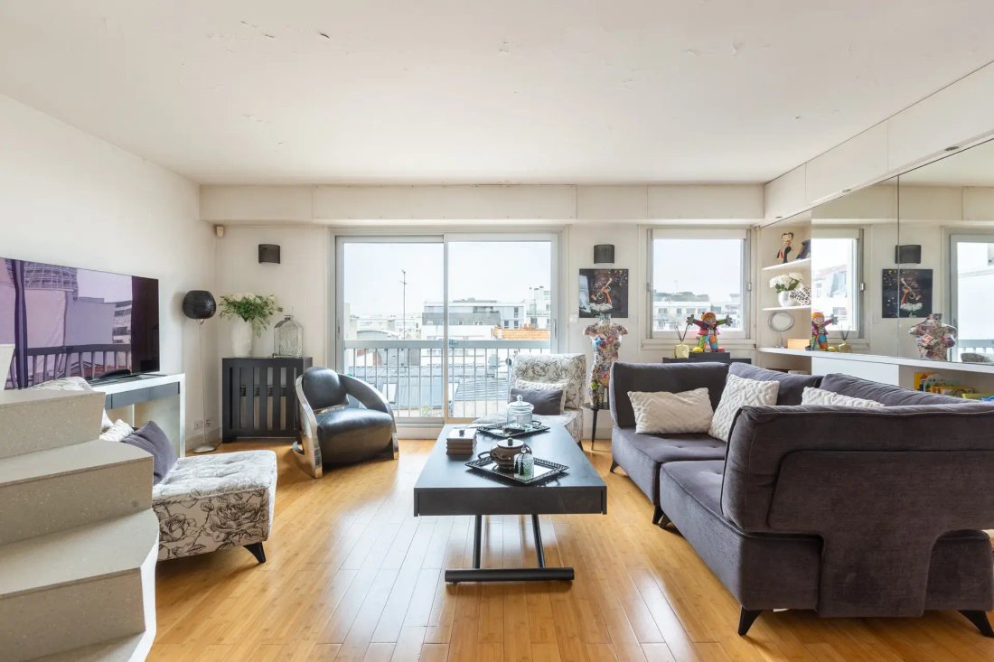 Apartment in Violet Commerce, Paris 15e Arrondissement, Paris 4 - 18316156