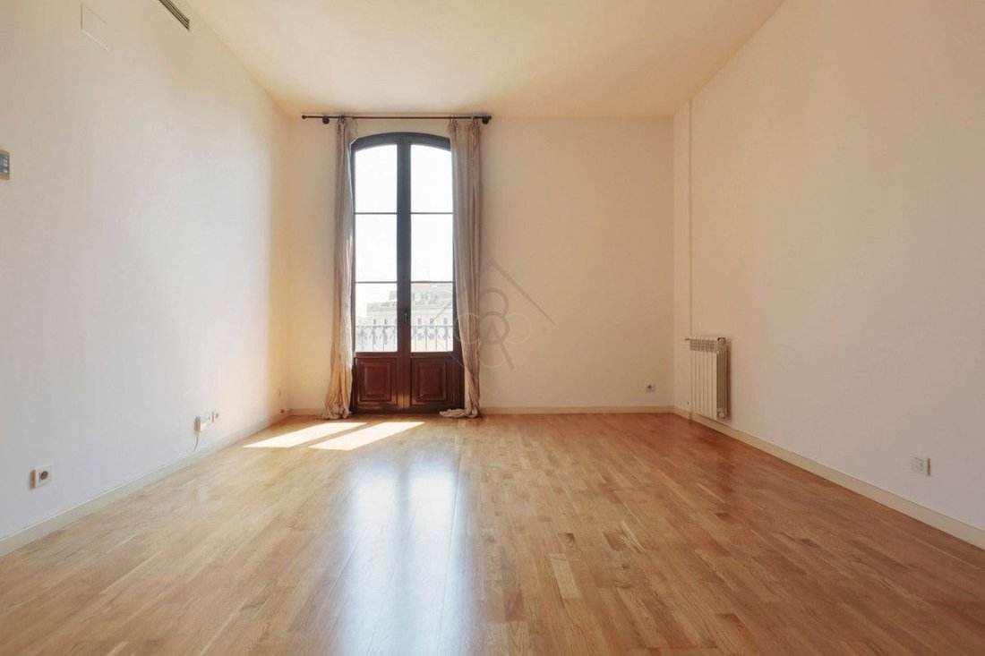 Apartment in Eixample, Barcelona, Spain 2 - 18312720