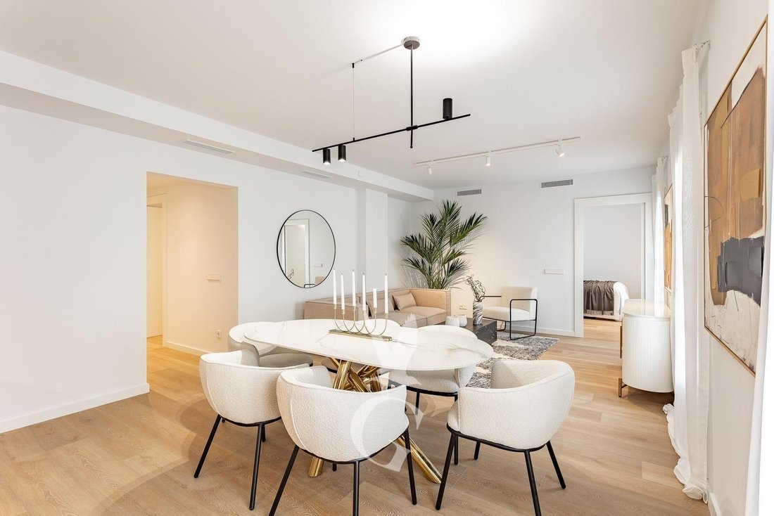 Apartment in Ciutat Vella, Barcelona, Spain 5 - 18313160