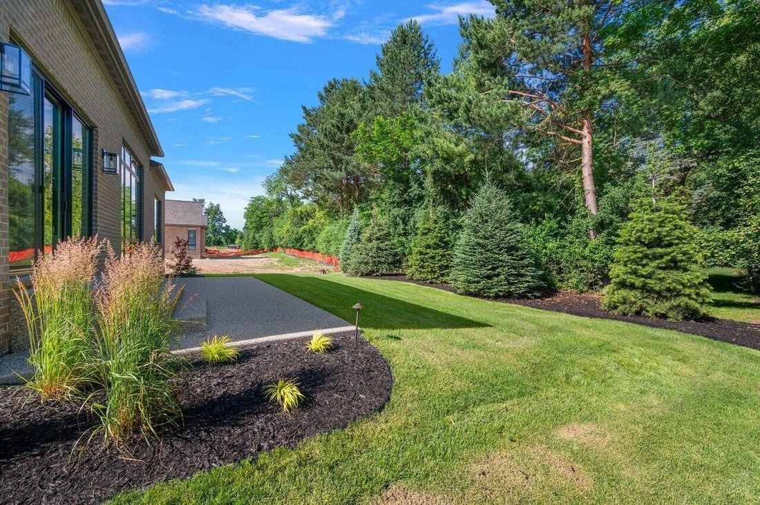 House in Orchard Lake Village, Michigan, United States 4 - 18308503