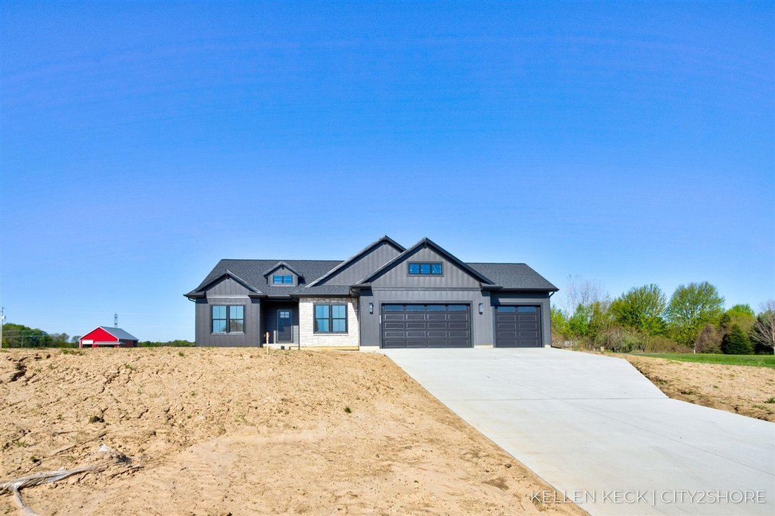 House in Zeeland, Michigan, United States 2 - 18309036