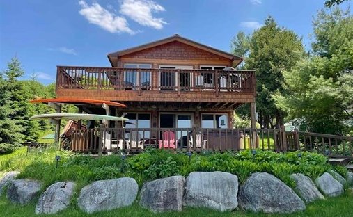 House in Alden, Michigan, United States 1
