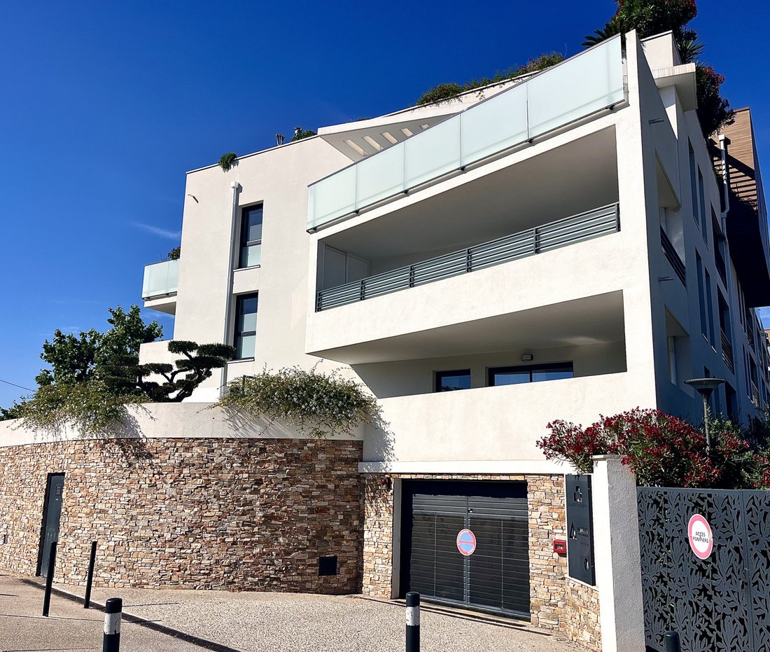 Apartment in Pointe Rouge, 8e Arrondissement, Marseille 2 - 18312642