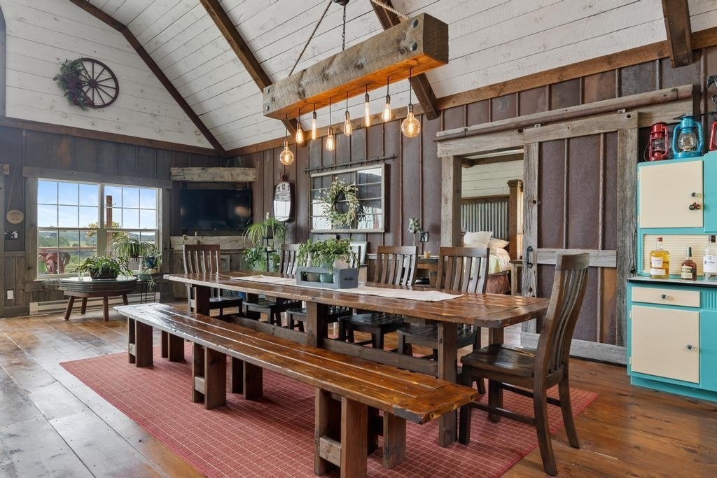House in East Jordan, Michigan, United States 3 - 18307850
