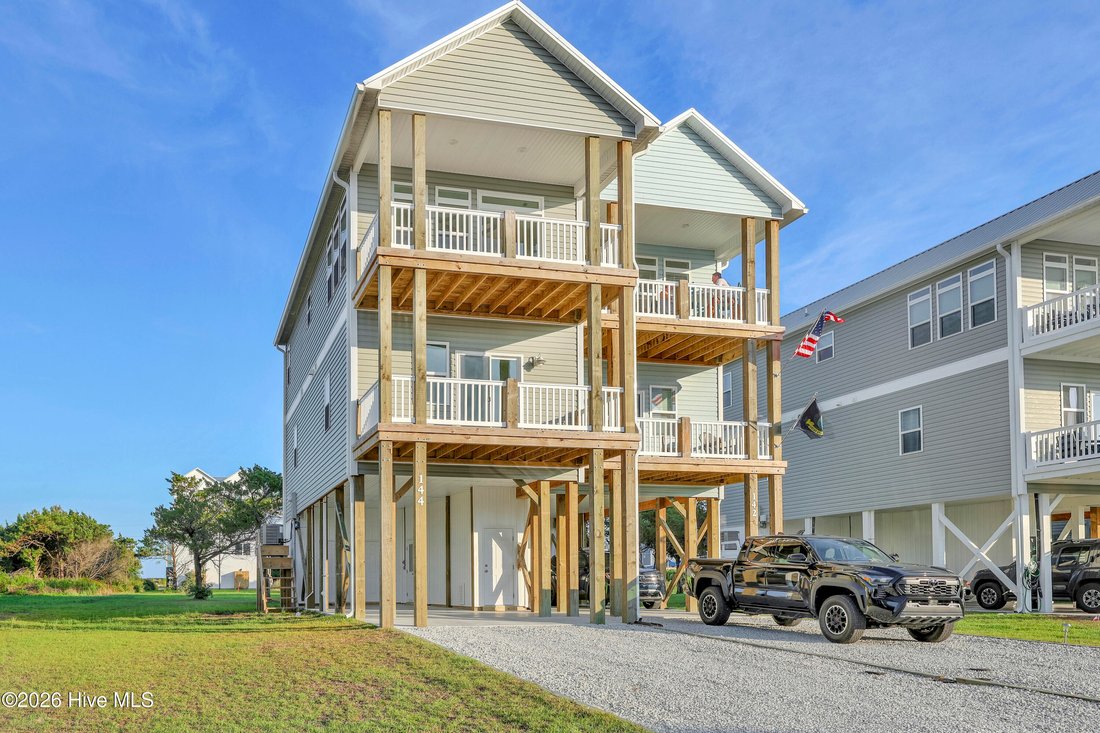 Townhouse in North Topsail Beach, North Carolina, United States 1 - 18313924