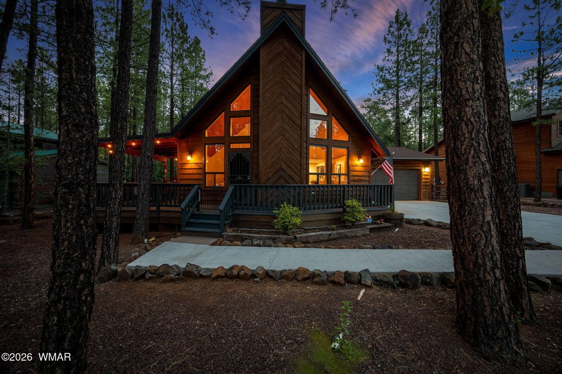 Pinetop, Arizona, United States 3 - 18312085