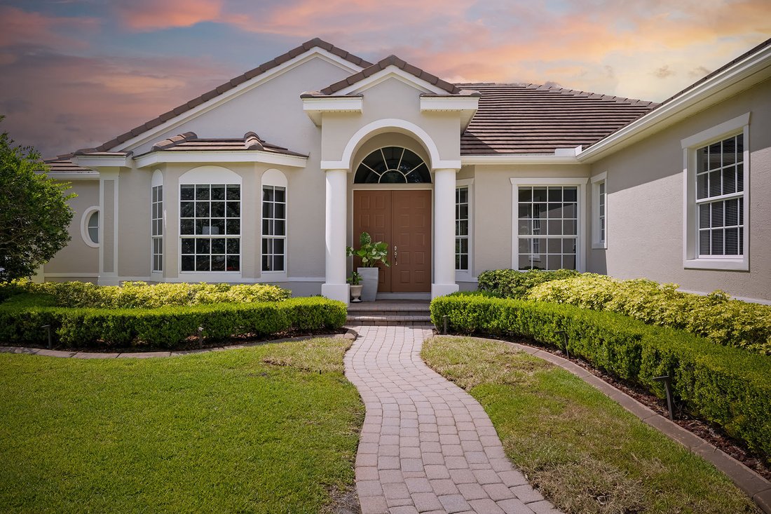 Bradenton, Florida, United States 5 - 18315631