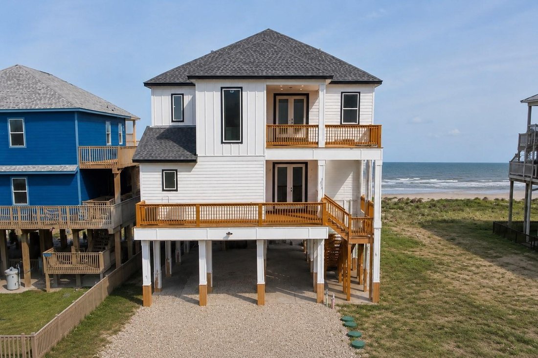 House in Freeport, Texas, United States 2 - 18313983