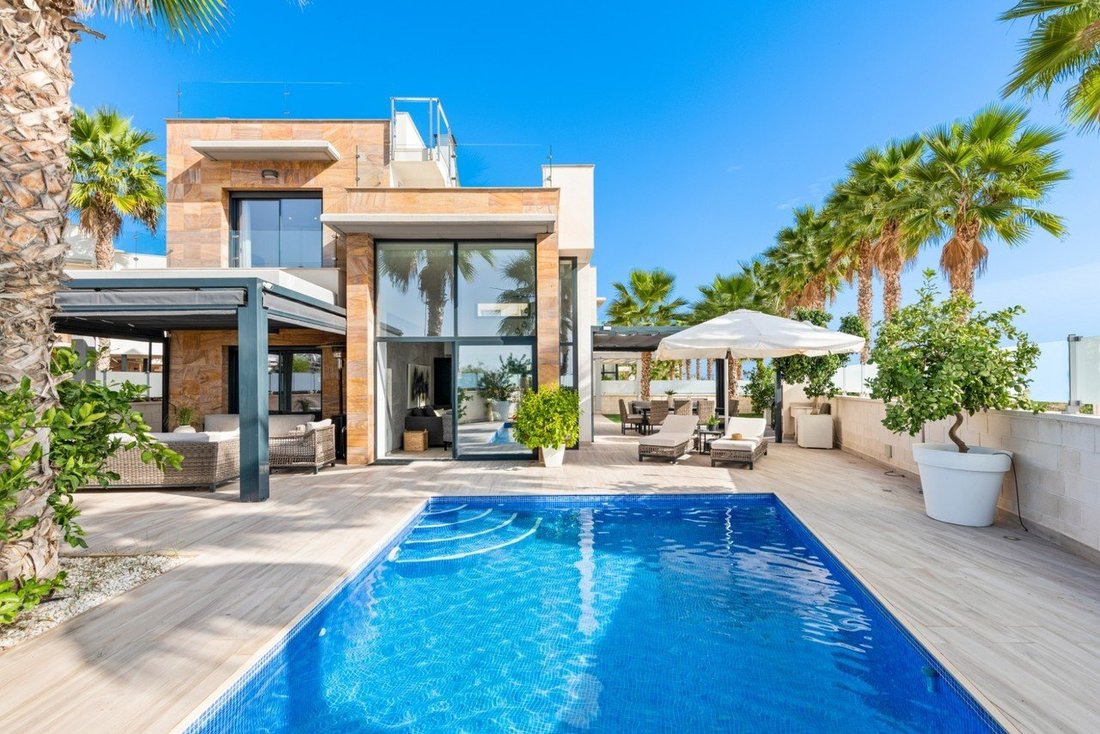 House in Cabo Roig, Orihuela, Valencian Community 1 - 18311275