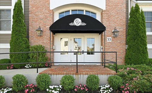Condo in Plainview, New York, United States 1