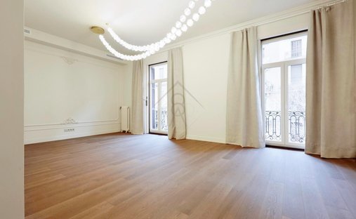 Apartamento en Eixample, Barcelona, España 1