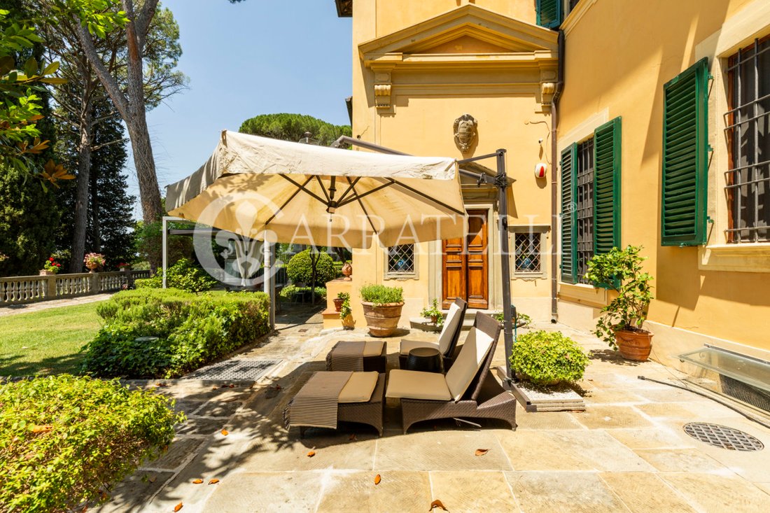 Villa in Settignano, Florence, Tuscany 2 - 18313310