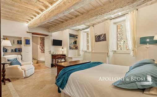 Villa in Sarteano, Tuscany, Italy 1