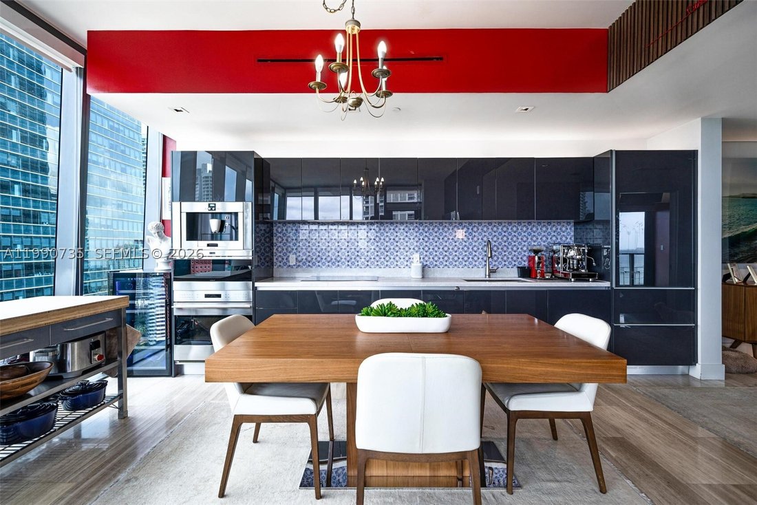 Condo in Miami, Florida, United States 5 - 17559679