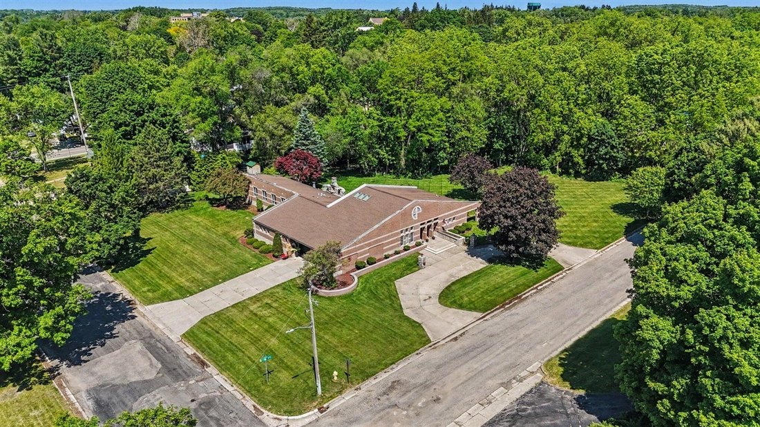 House in Greenville, Michigan, United States 3 - 18307924