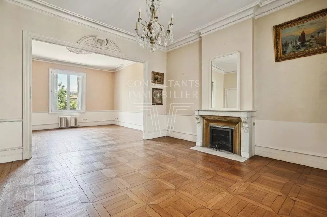 Estate in Hôtel de Ville-Quinconce-Saint Seurin-Fondaudège, Bordeaux, France 3 - 17133550