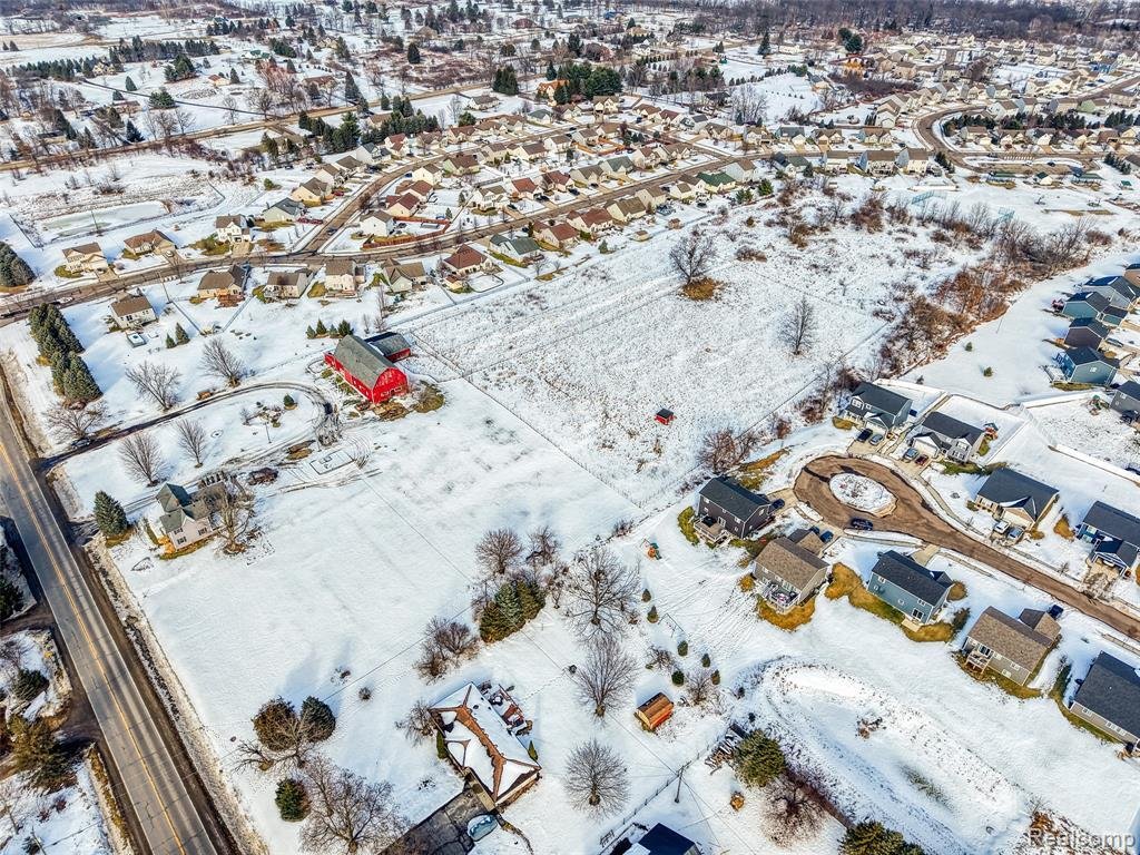 House in Howell, Michigan, United States 3 - 18309485