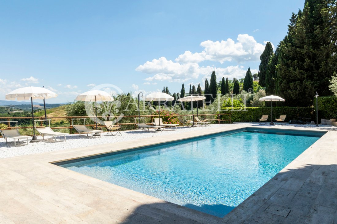 Villa in San Gimignano, Tuscany, Italy 4 - 18312942
