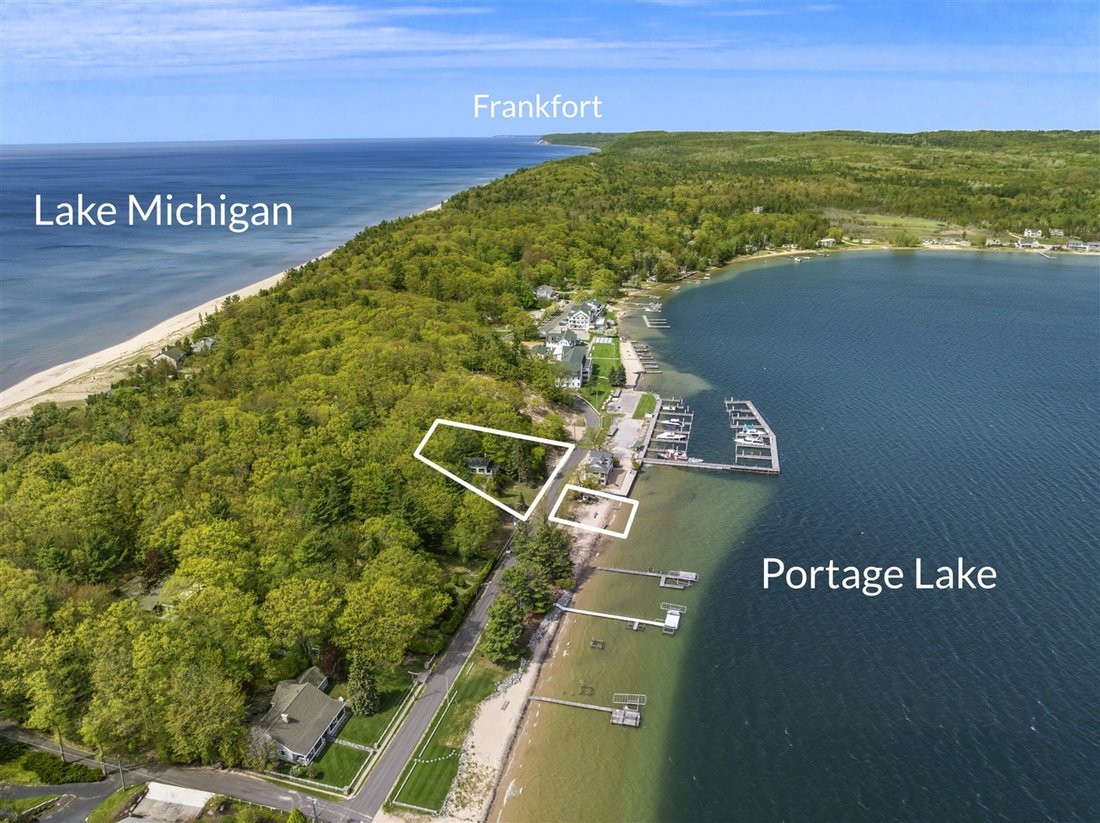 House in Onekama, Michigan, United States 2 - 18308330