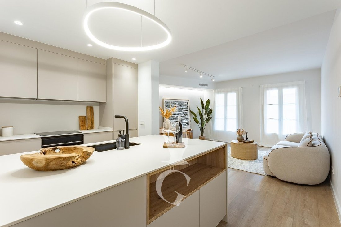 Apartment in Ciutat Vella, Barcelona, Spain 4 - 18312968