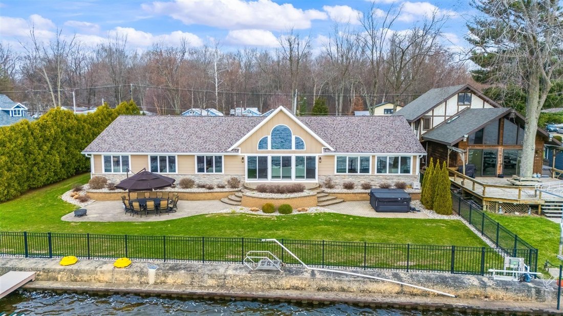 House in Lake Michigan Beach, Michigan, United States 4 - 18308338