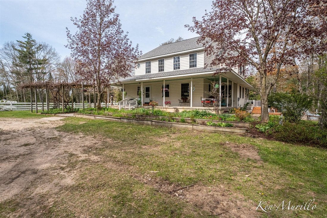 House in Roscommon, Michigan, United States 1 - 18307758