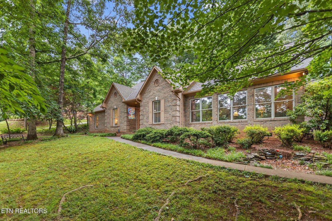 House in Knoxville, Tennessee, United States 2 - 18315973