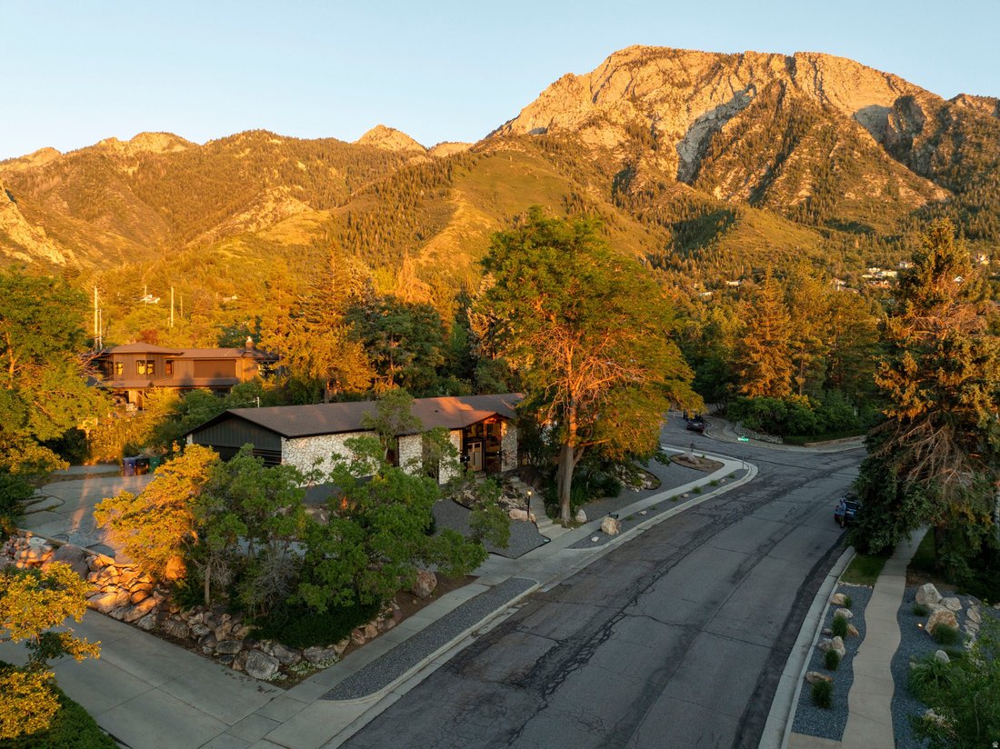 House in Holladay, Utah, United States 3 - 18311364