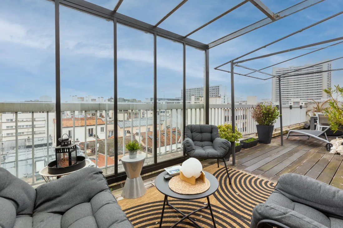 Apartment in Violet Commerce, Paris 15e Arrondissement, Paris 1 - 18316156