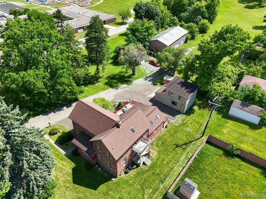 House in Pontiac, Michigan, United States 1 - 18310001