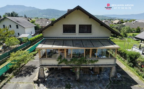 Villa en Challes-les-Eaux, Auvernia-Ródano-Alpes, Francia 1