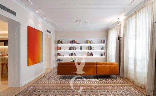 Penthouse in Ciutat Vella, Barcelona, Spain 1