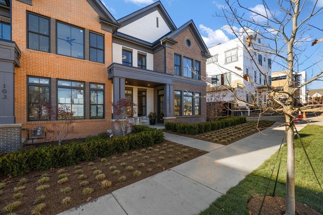 Condo in Novi, Michigan, United States 2 - 18308875