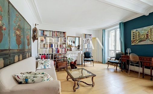 Apartment in Grange Aux Belles-Terrage, Paris 10e Arrondissement, Paris 1
