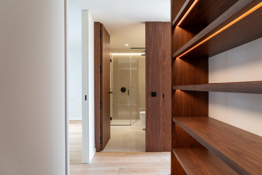 Apartment in Eixample, Barcelona, Spain 3 - 18312106