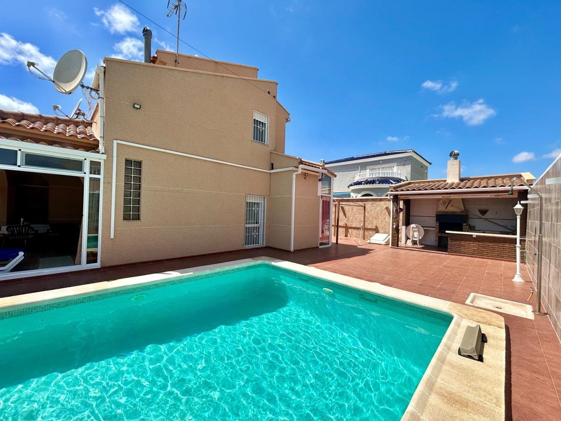 House in Torrevieja, Valencian Community, Spain 3 - 18311304