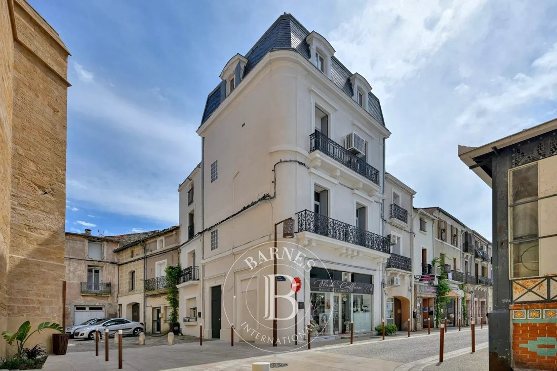 Townhouse in Mont Saint Clair-Hôtel de Ville, Sète, France 1 - 17862268