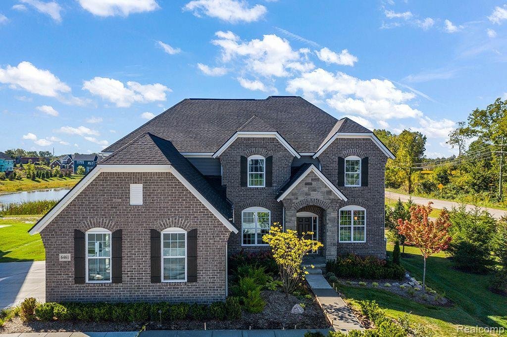 House in Leonard, Michigan, United States 1 - 18308514