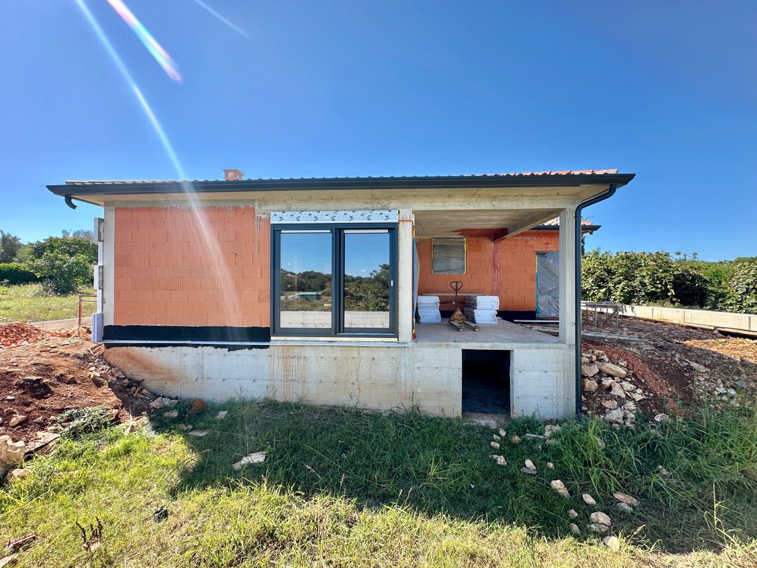 Villa in Umag, Istria County, Croatia 2 - 18314097
