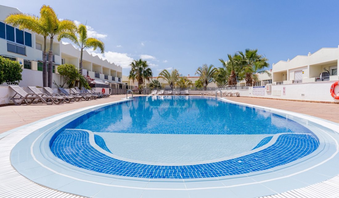 Townhouse in Costa Adeje, Adeje, Canary Islands 1 - 18310314