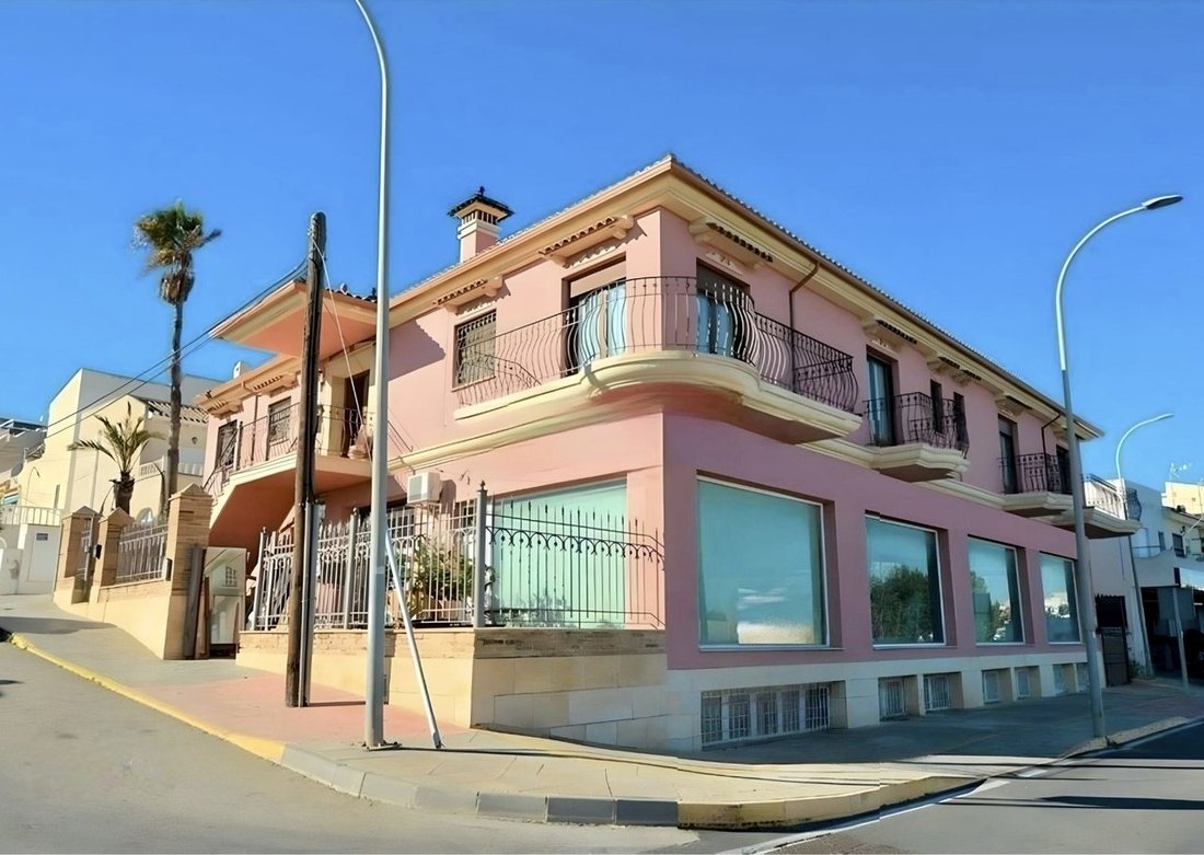 Townhouse in San Miguel de Salinas, Valencian Community, Spain 1 - 18311034