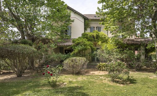House in Le Tholonet, Provence-Alpes-Côte d'Azur, France 1