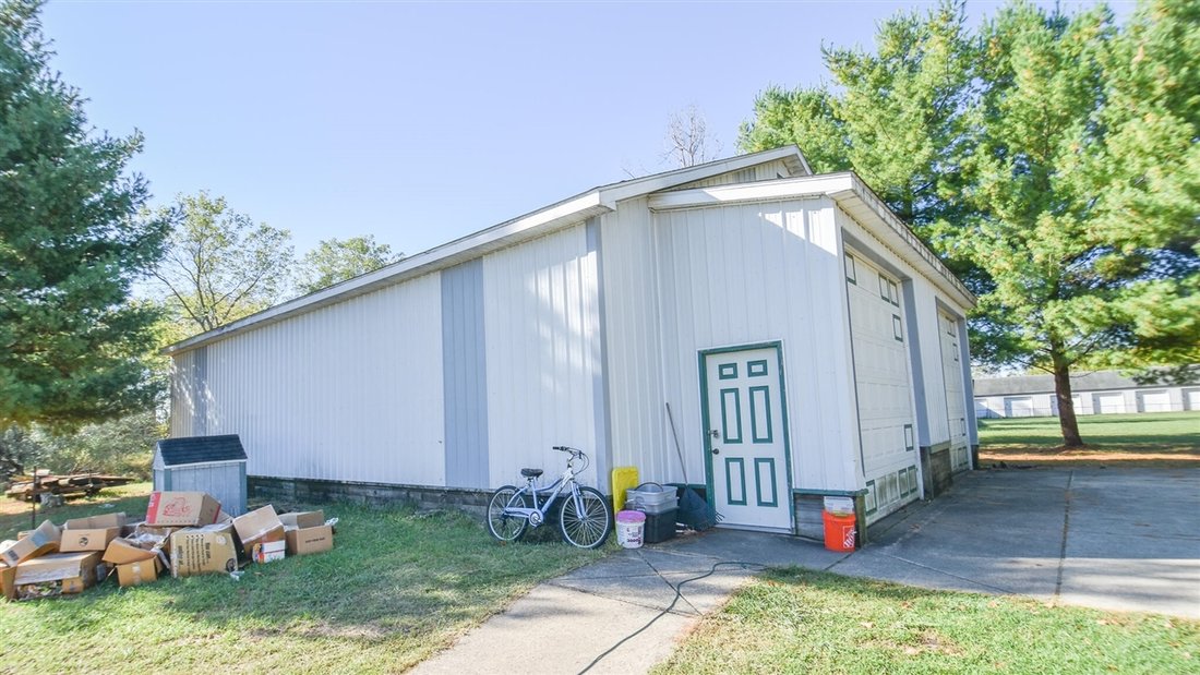 House in Union City, Michigan, United States 5 - 18308676