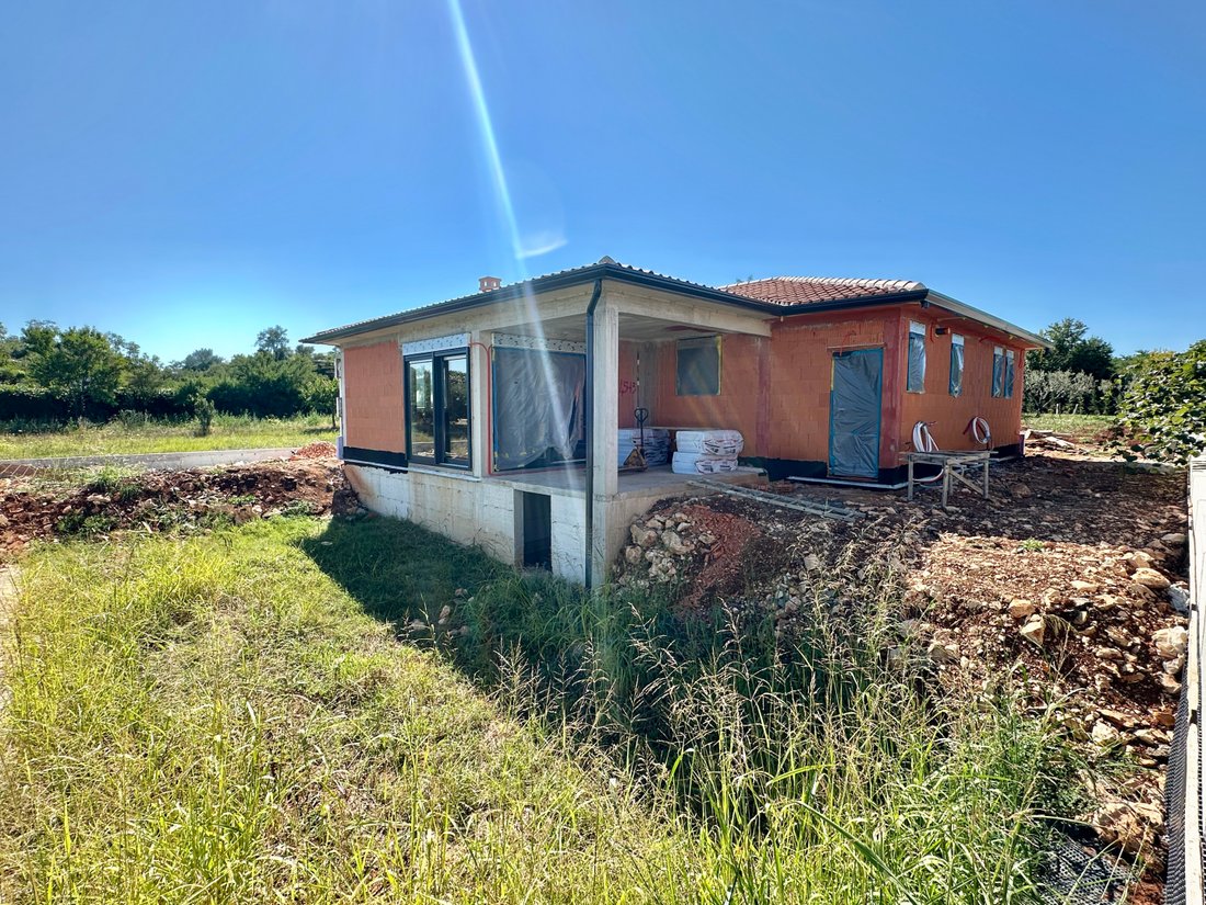 Villa in Umag, Istria County, Croatia 1 - 18314097