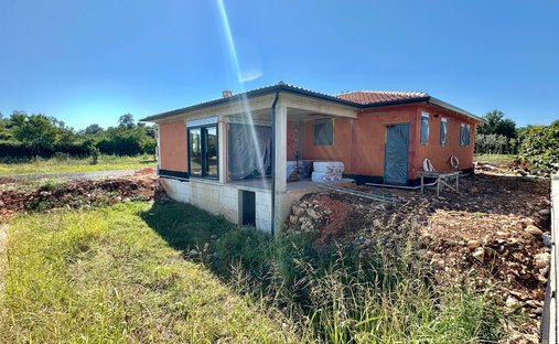 Villa a Umago, Regione istriana, Croazia 1